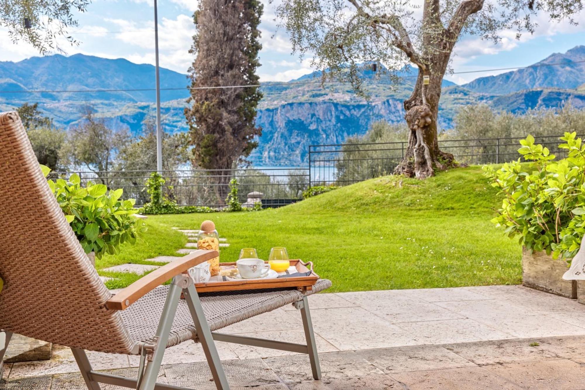 Callalillyjardin Μαλτσεζίνε Εξωτερικό φωτογραφία